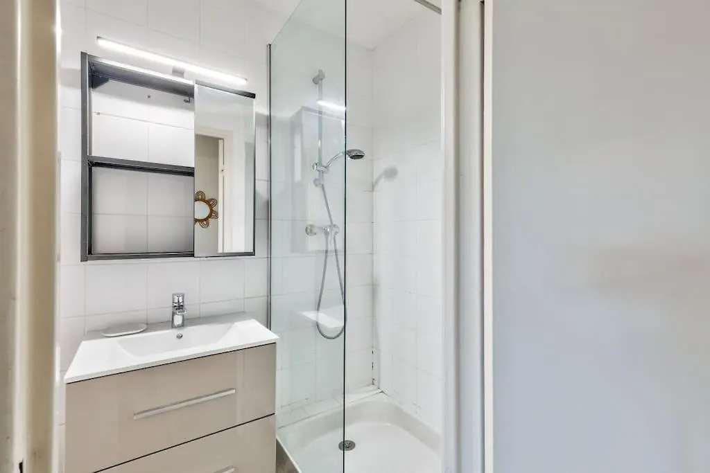 Elegant Studio A 10 Min A Pied Du Parc Montsouris Lägenhet Paris