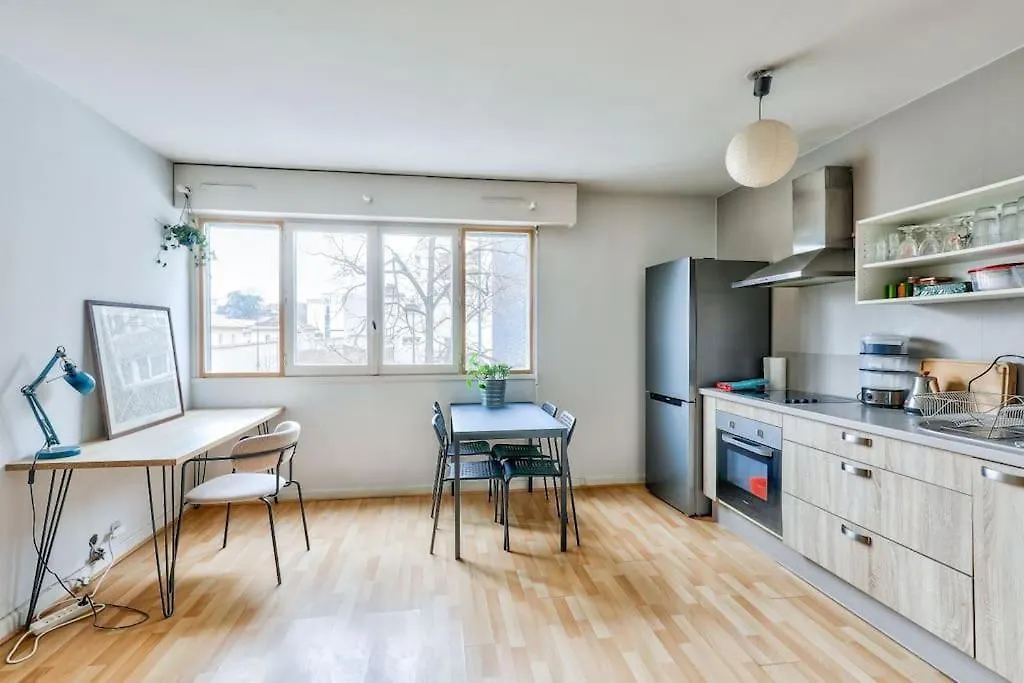 Elegant Studio A 10 Min A Pied Du Parc Montsouris Lägenhet Paris
